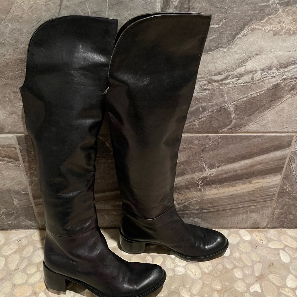 Charles David Leather Black Knee Boots size 38.5.